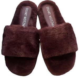 Stuart Weizman Elodie Chill Slides Fur Burgundy slip on